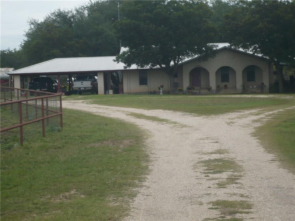 910 Fm 1029 - Photo 1