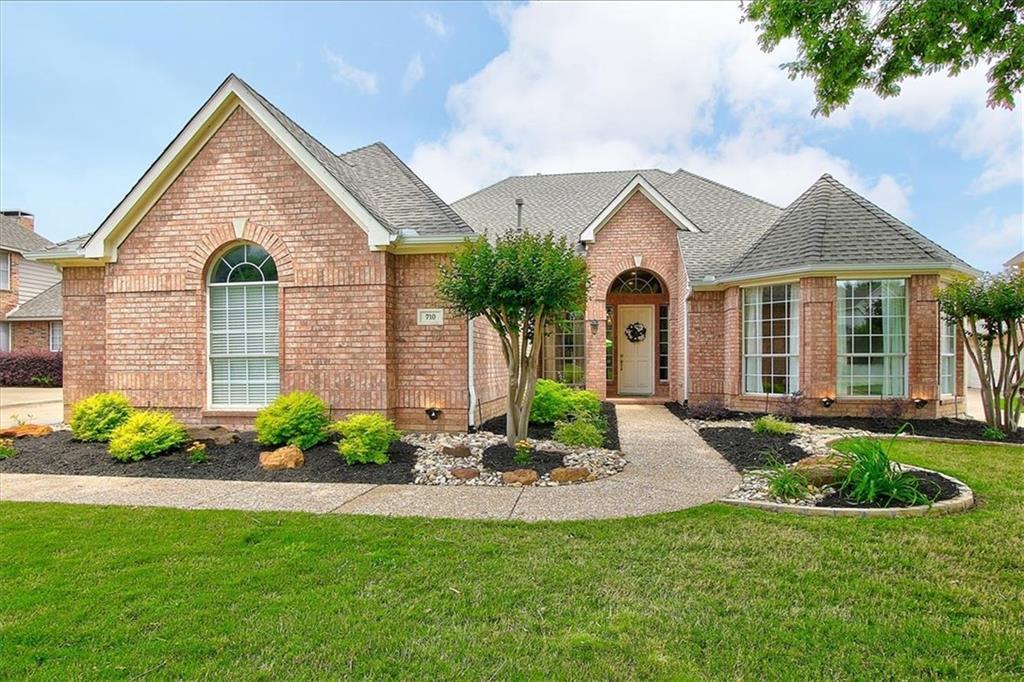 710 Ashleigh Lane - Photo 1