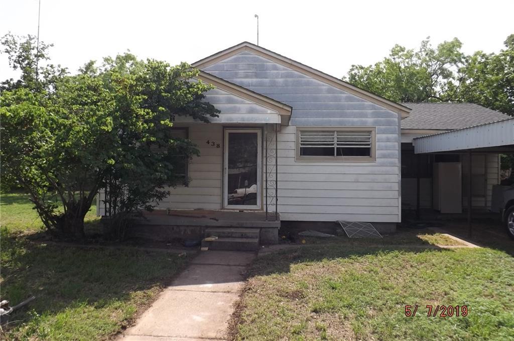 438 Avenue C - Photo 1
