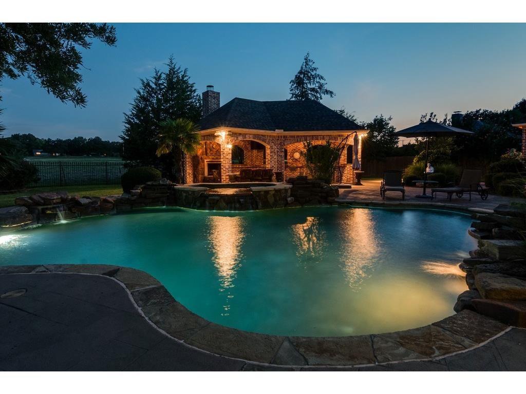 209 Stonington Lane - Photo 1