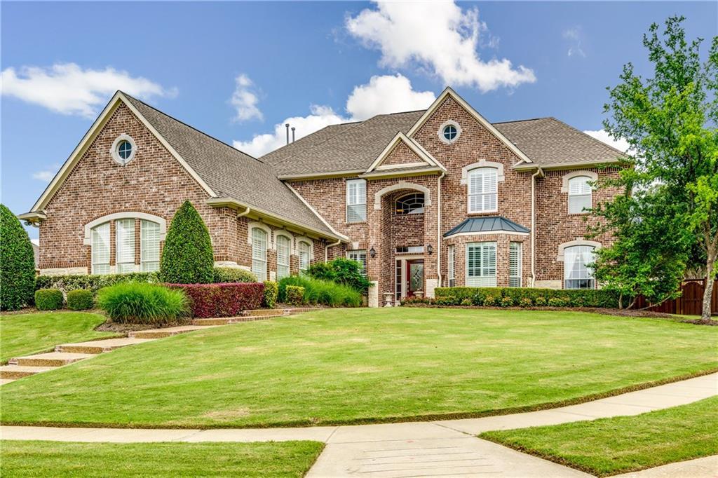 3200 Pond View Drive - Photo 1