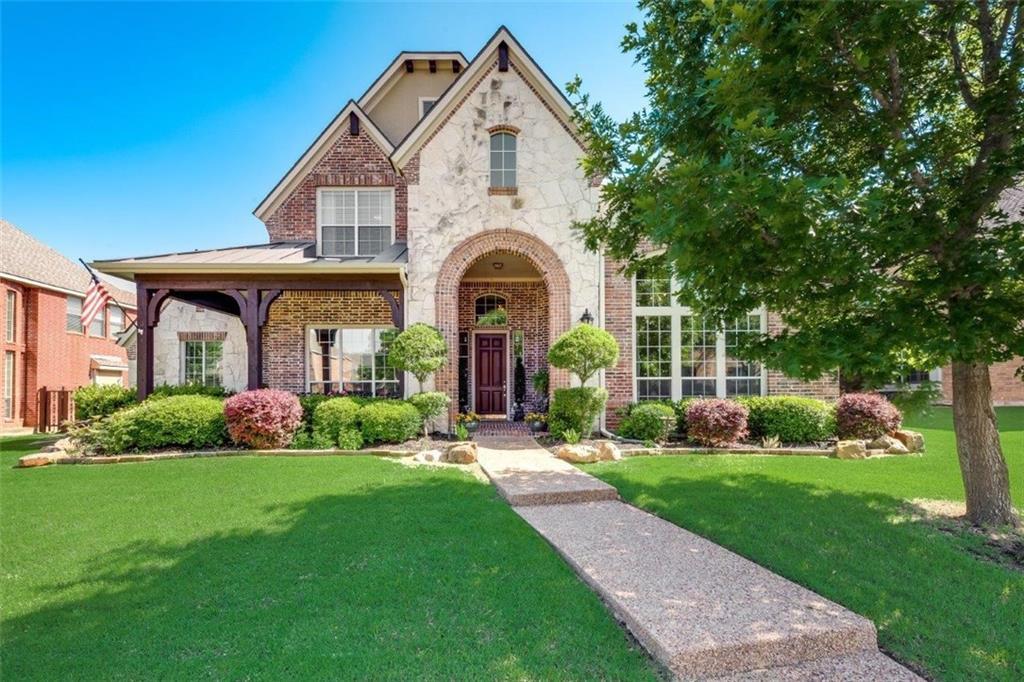 1608 Teakwood Drive - Photo 1