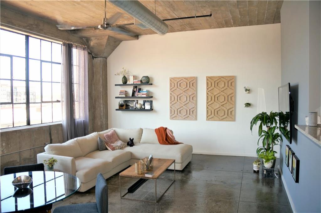 120 St. Louis Avenue - Photo 1