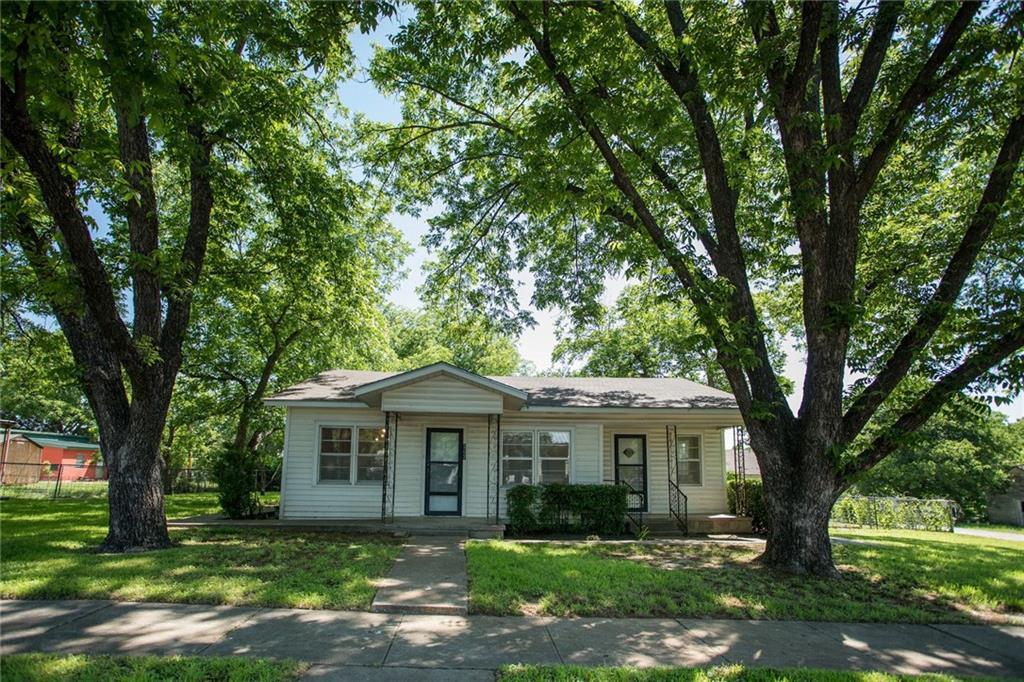 207 Erath - Photo 1