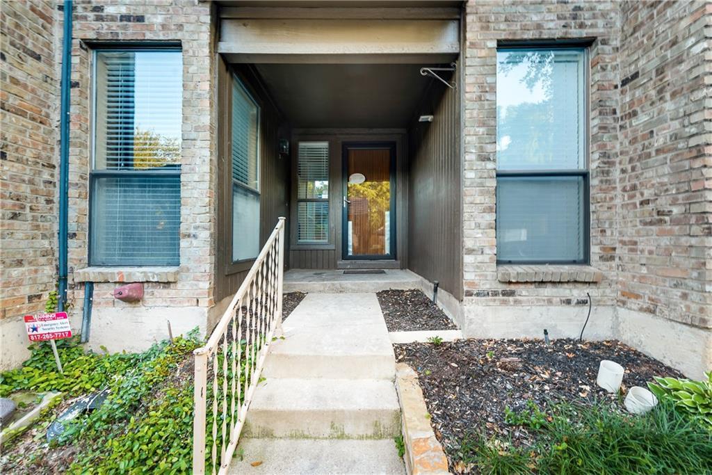 2204 Park Boulevard - Photo 1