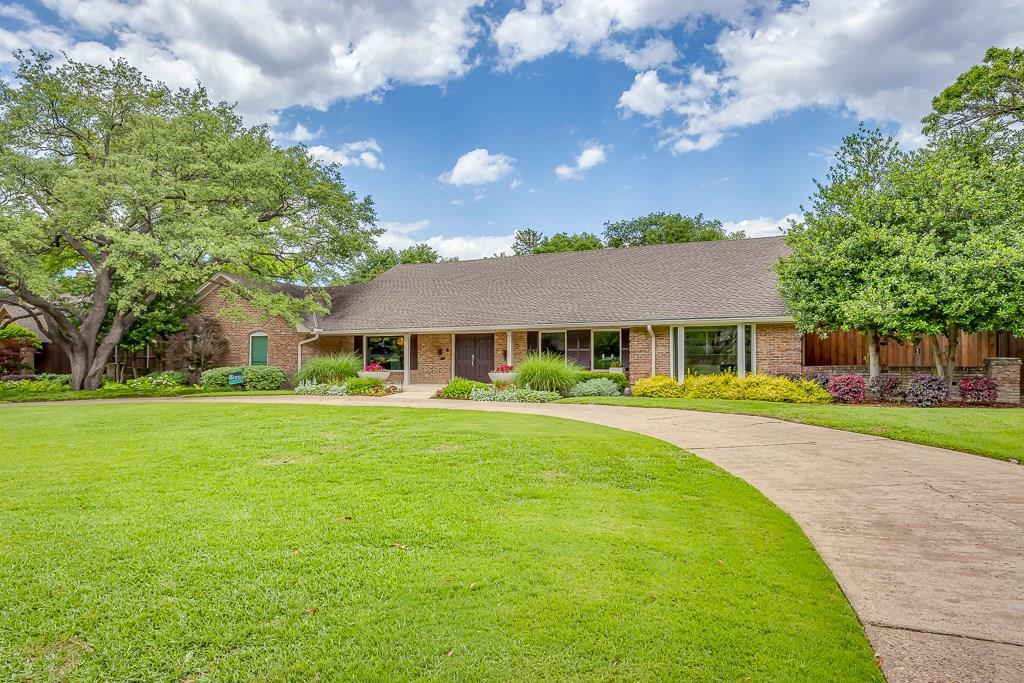 6819 Briar Cove Drive - Photo 1