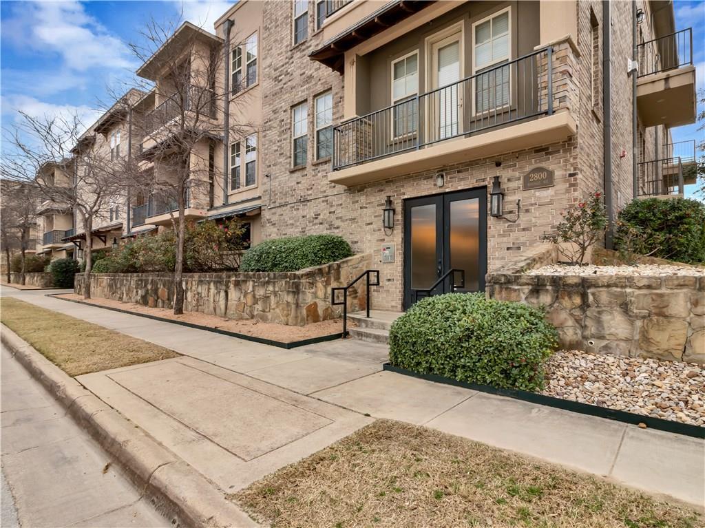 2800 Sandage Avenue - Photo 1