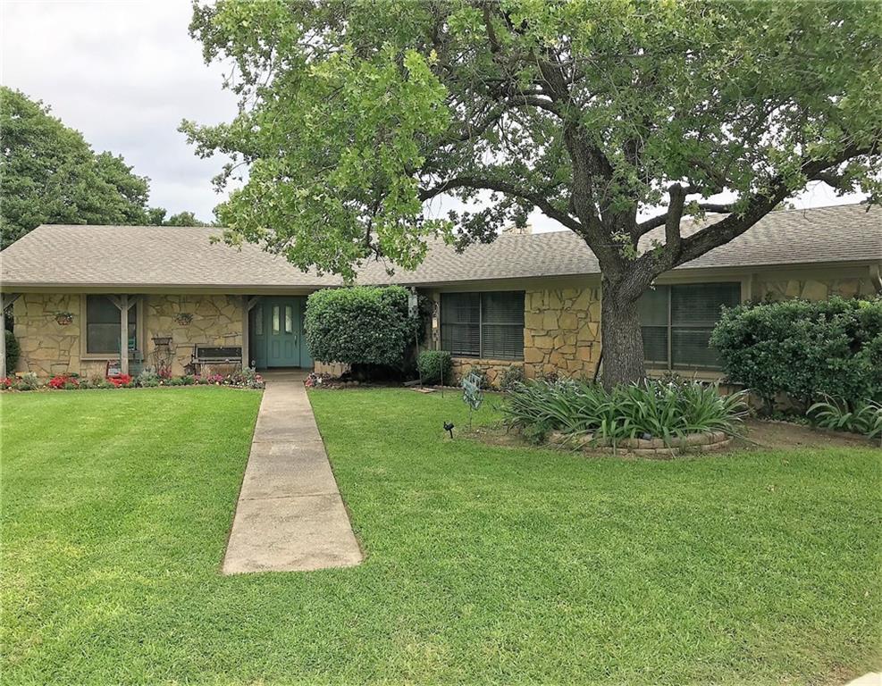 408 Lone Star Road - Photo 1