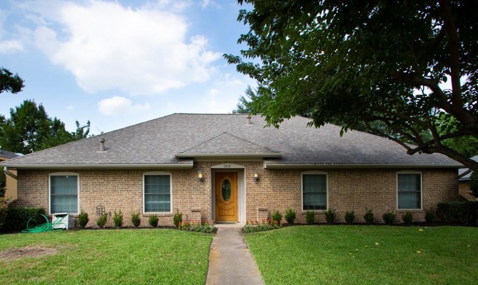 2418 Parkside Drive - Photo 1