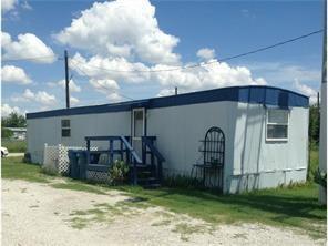 2505 Oak Grove Parkway - Photo 1
