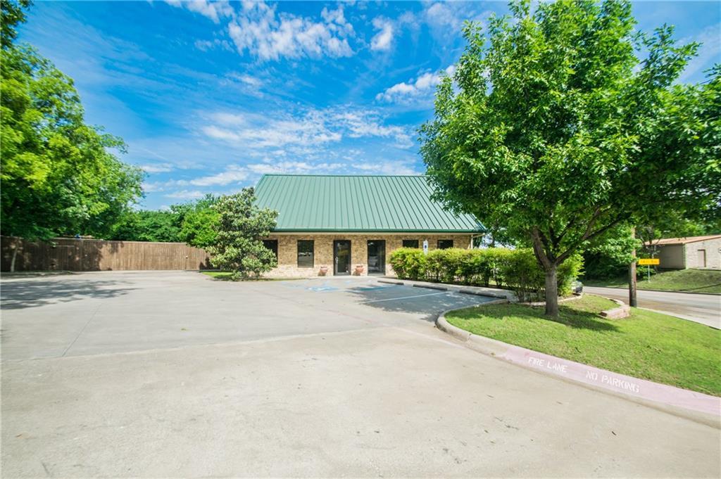 1000 Johnson Street - Photo 1