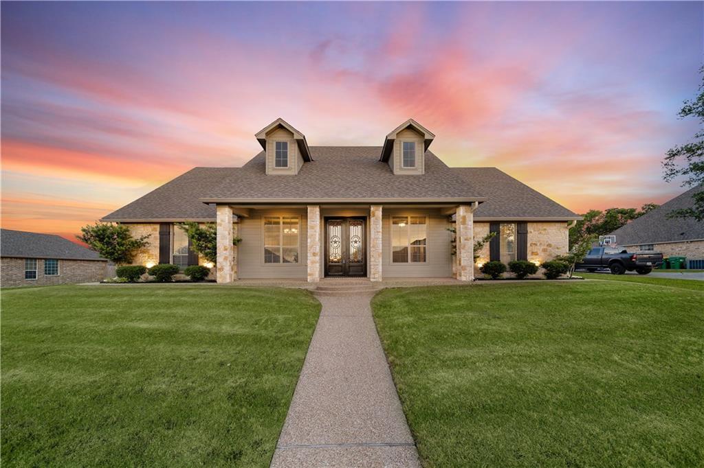 1212 Val Halla Park - Photo 1