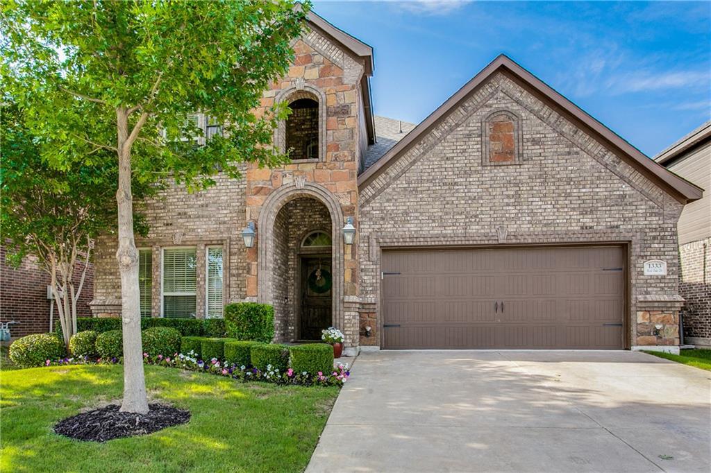 1333 Realoaks Drive - Photo 1