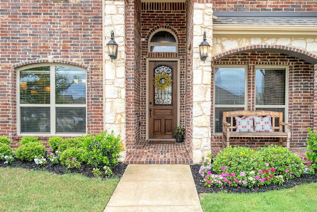 4308 Woodcrest Place - Photo 1