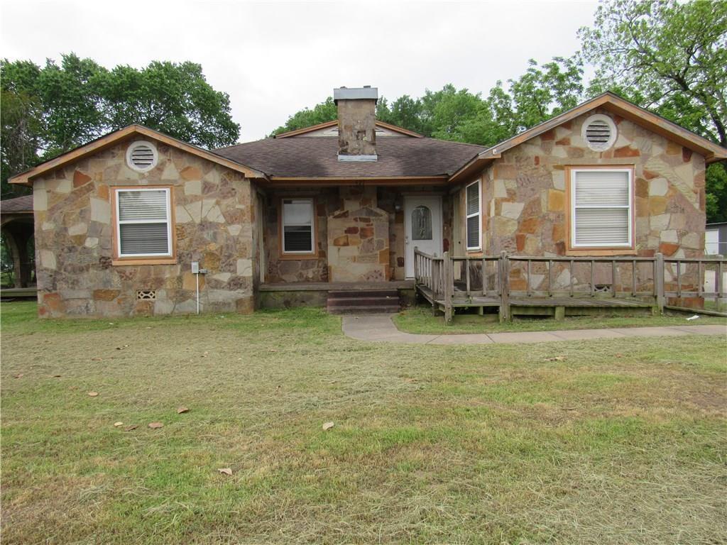 425 Lennon Drive - Photo 1