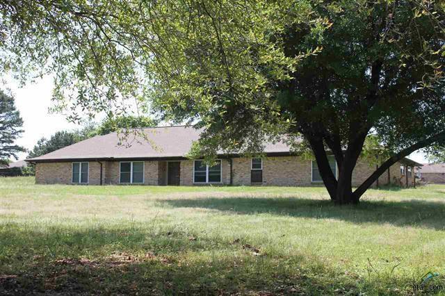 2201 Ridgley - Photo 1