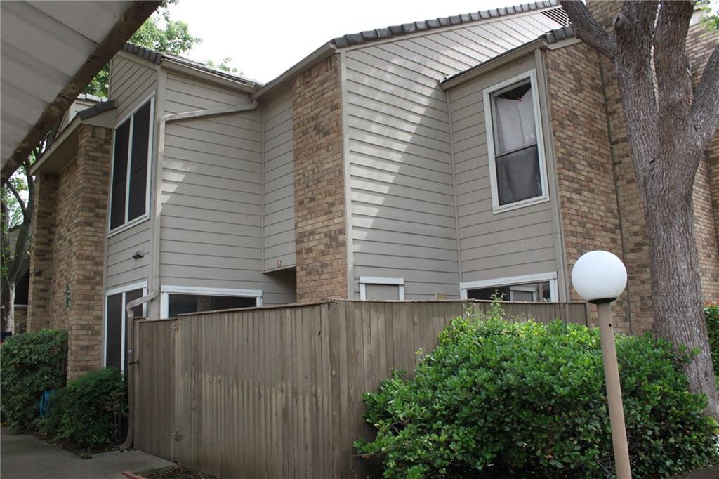 2325 Torrington Drive - Photo 1