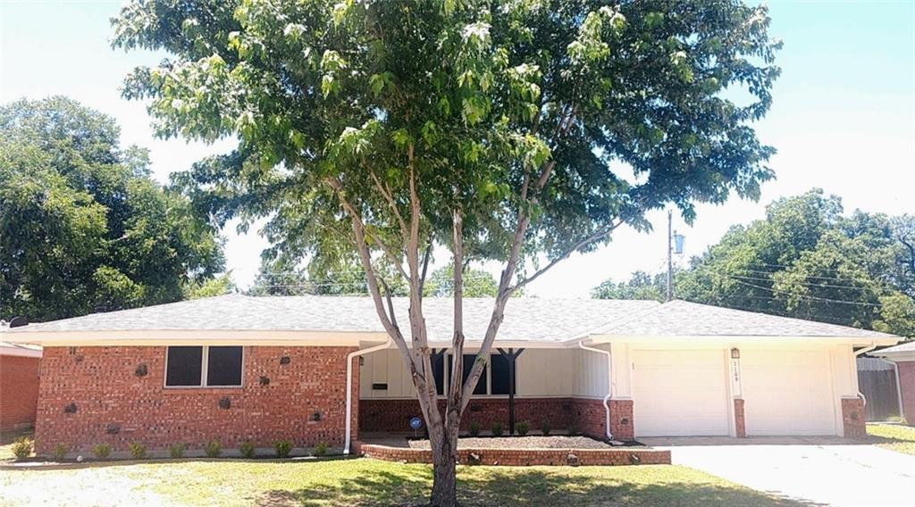 1109 Norwood Drive - Photo 1