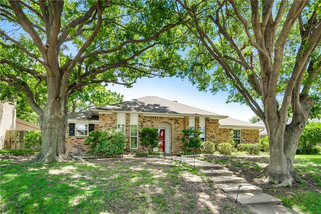 2624 Cross Bend Road - Photo 1