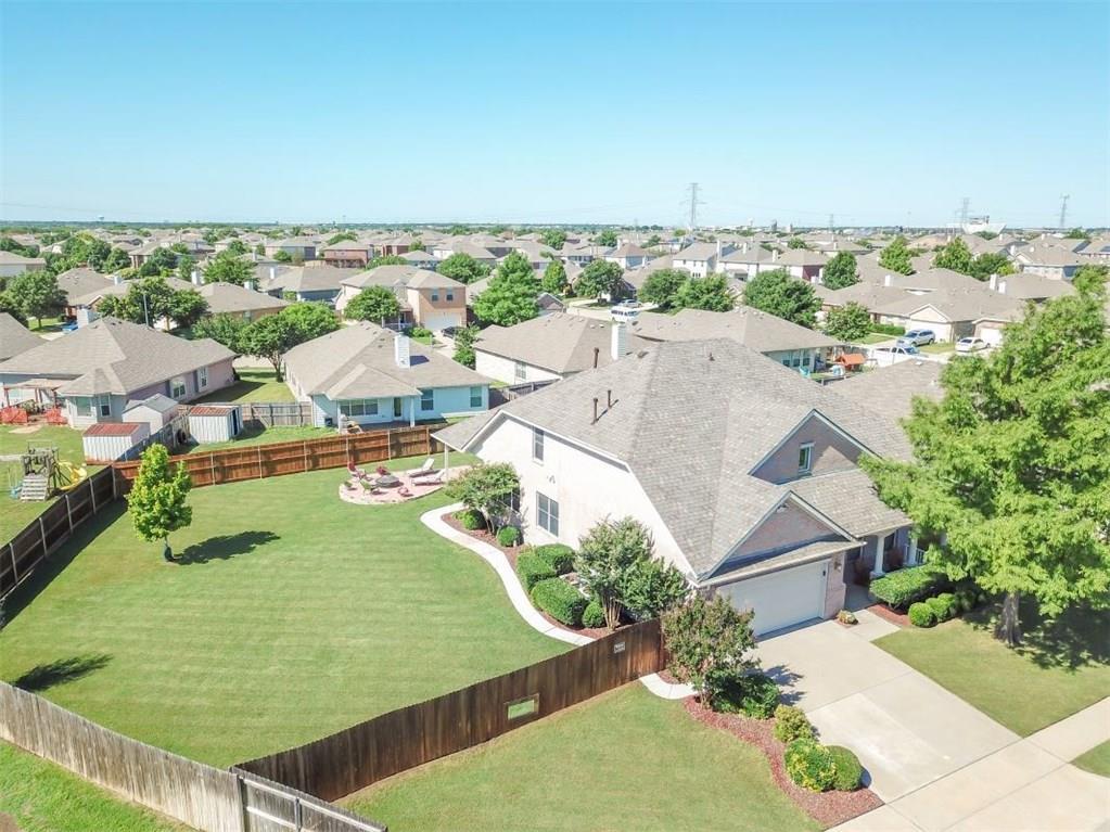 913 Kentucky Derby Lane - Photo 1