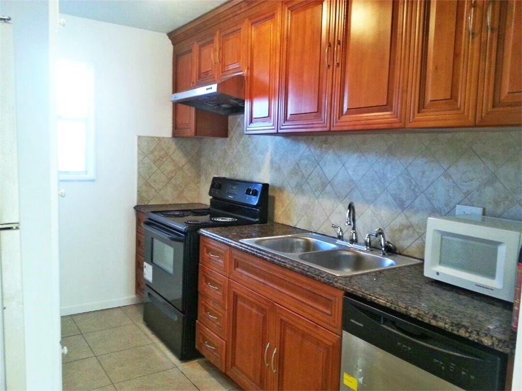 940 Weatherred Drive - Photo 1