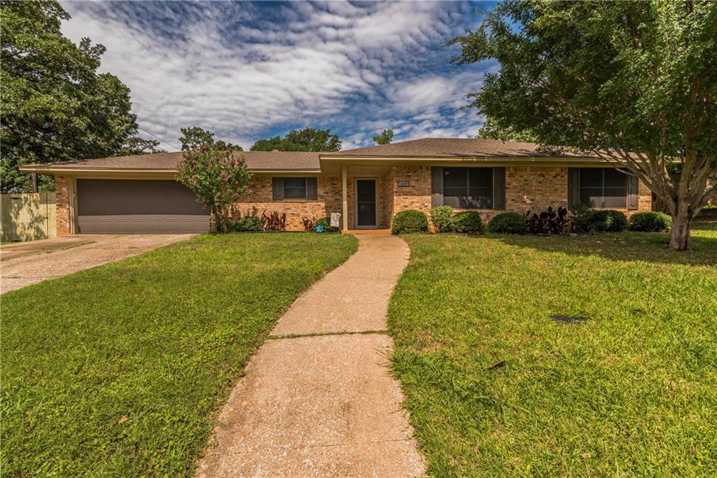 417 Holland Drive - Photo 1