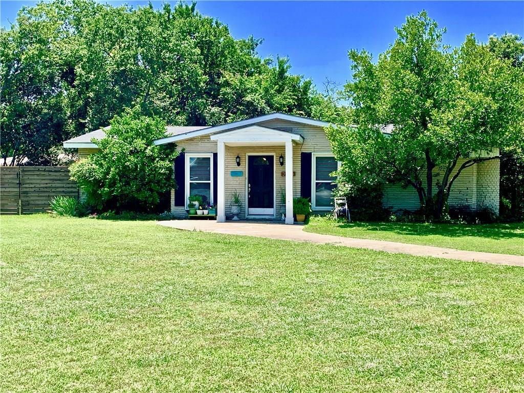 2130 Dunloe Avenue - Photo 1