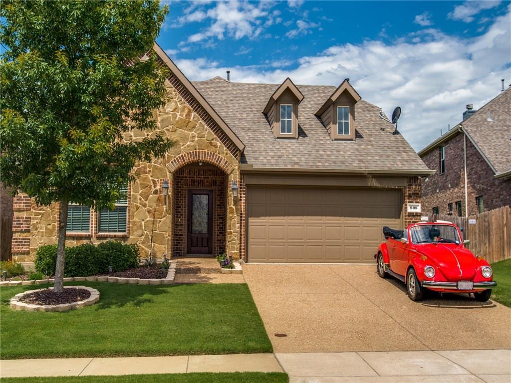 908 Boerne Street - Photo 1