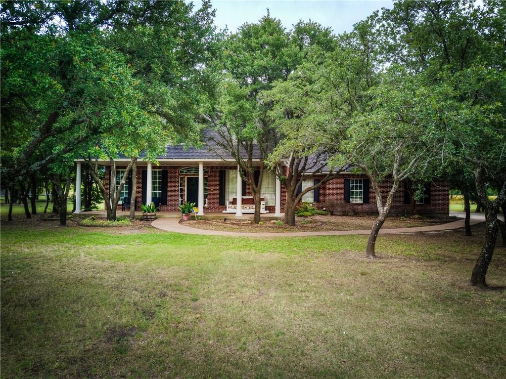 188 Lakeview Drive - Photo 1