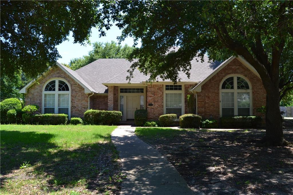 2903 Gleneagles Drive - Photo 1