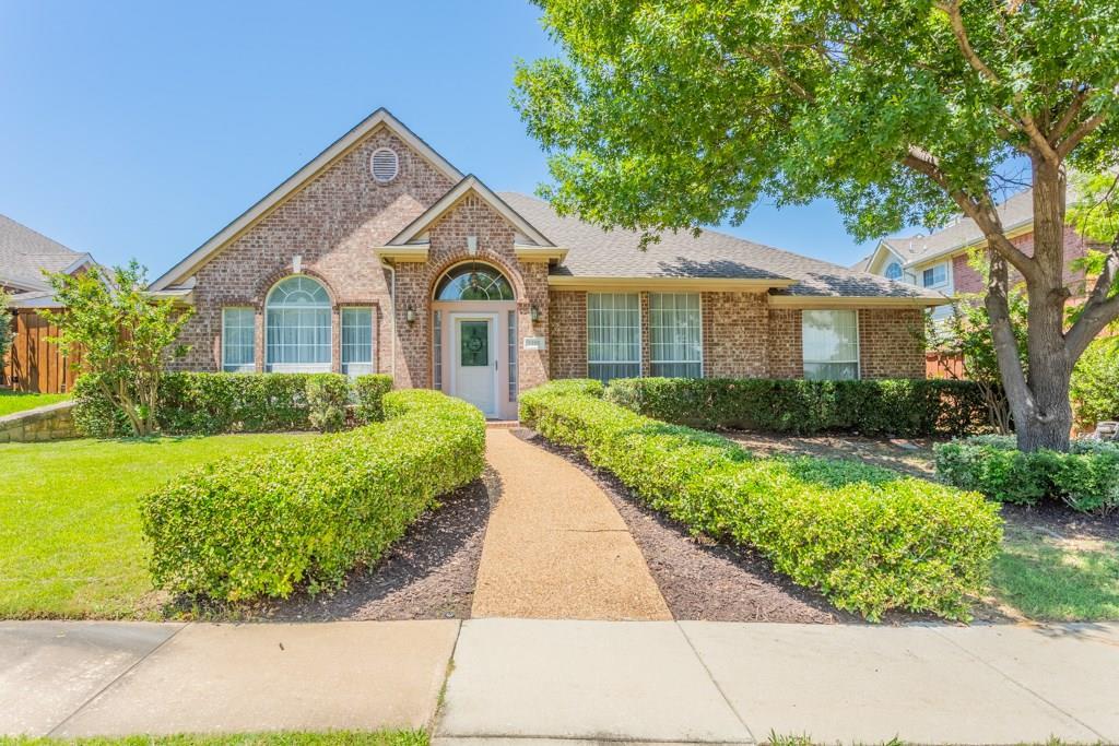 1405 Meadow Drive - Photo 1