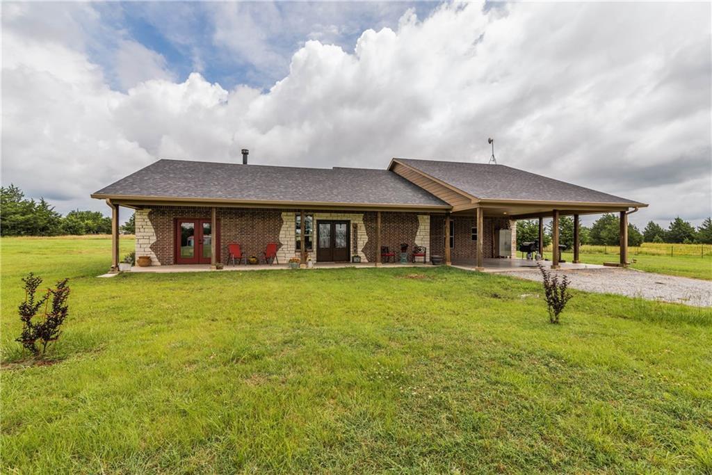 737 Jim Lamb Road - Photo 1
