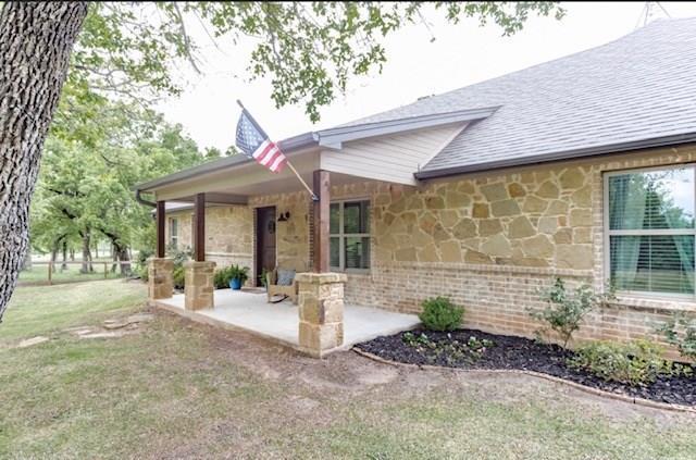576 County Road 3555 - Photo 1