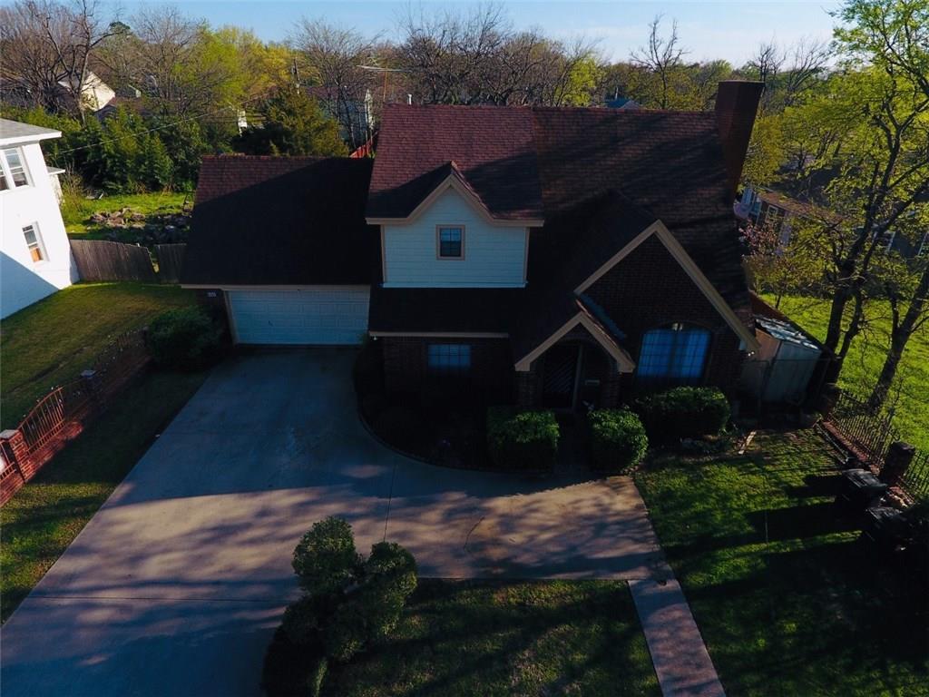 4404 Meadowbrook Drive - Photo 1