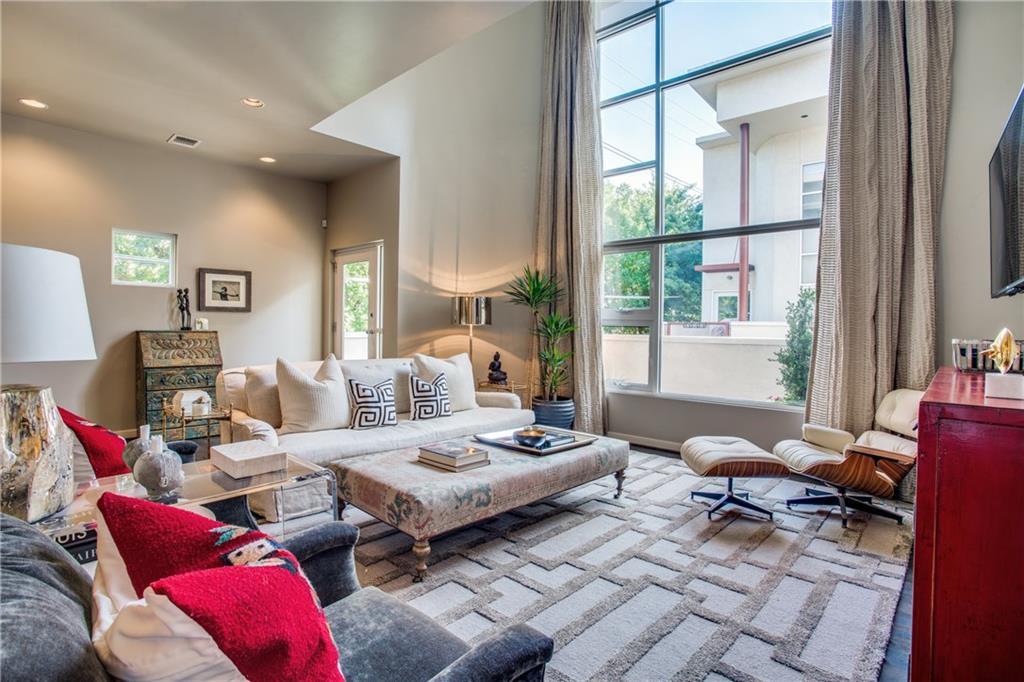 4018 Travis Street - Photo 1