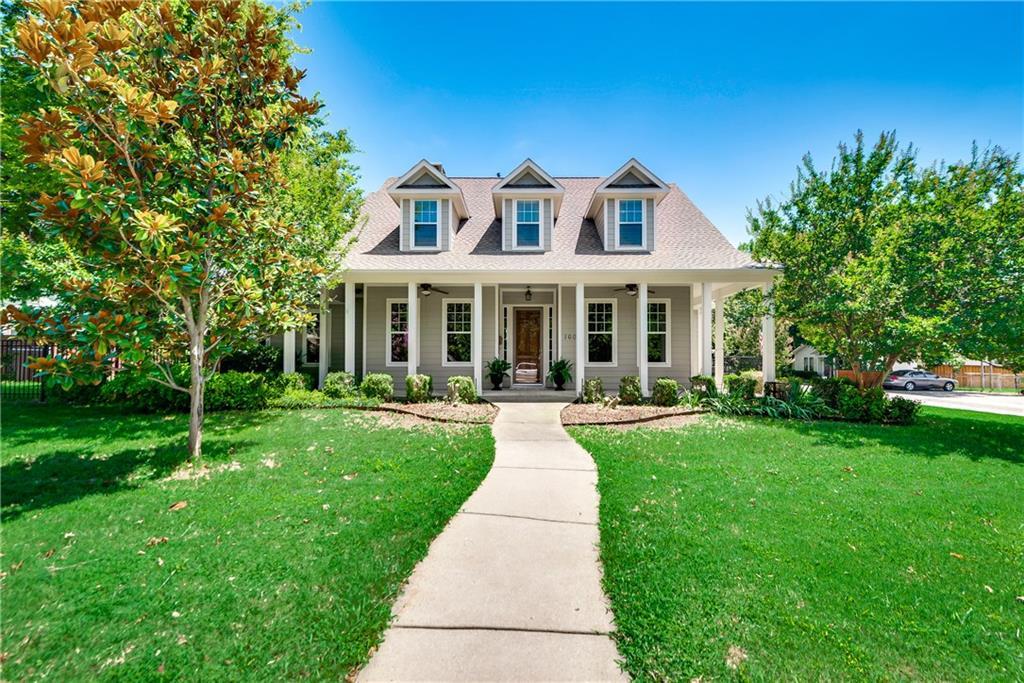 1605 Howell Street - Photo 1