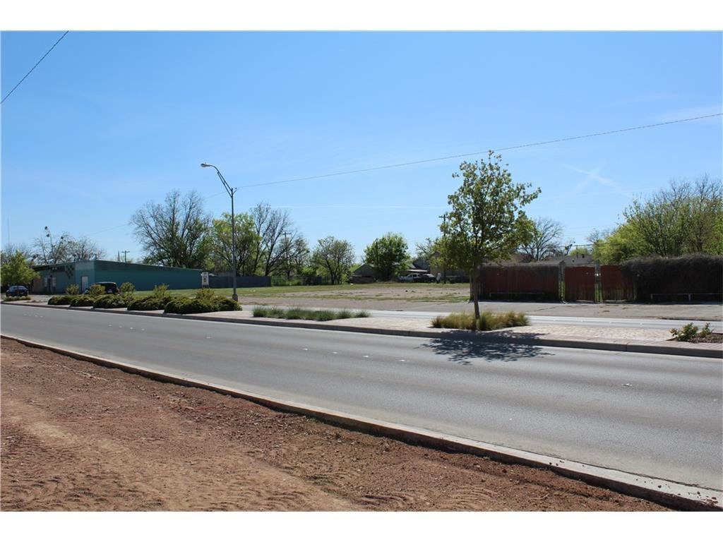 1418 Pine Street - Photo 1