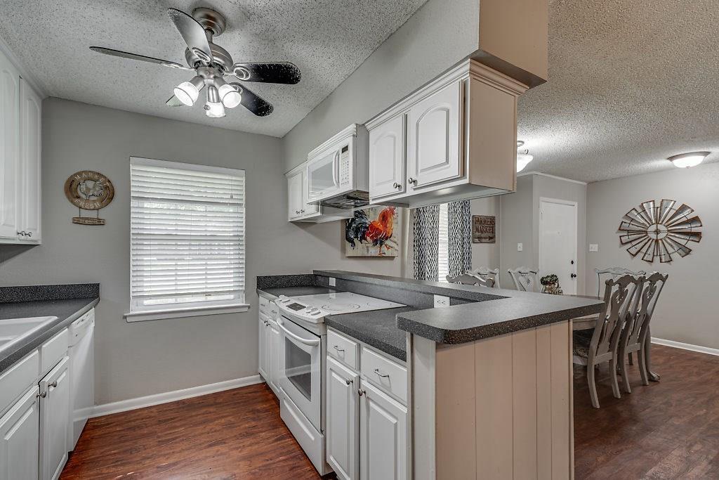 129 Vanderbilt Lane - Photo 1
