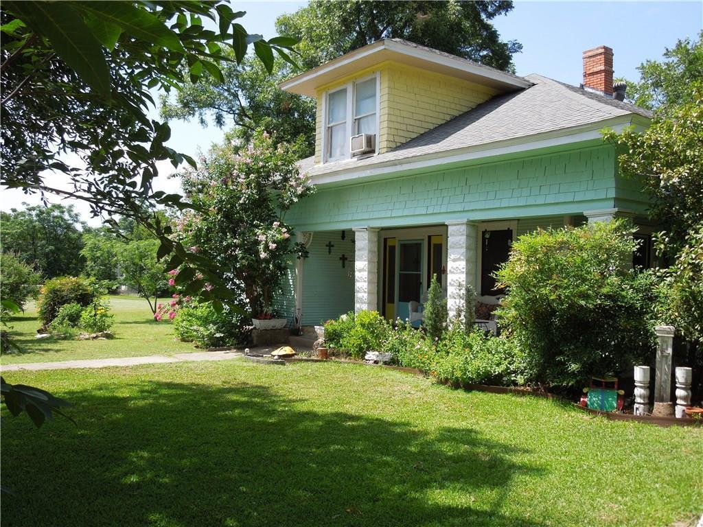 204 First Street - Photo 1