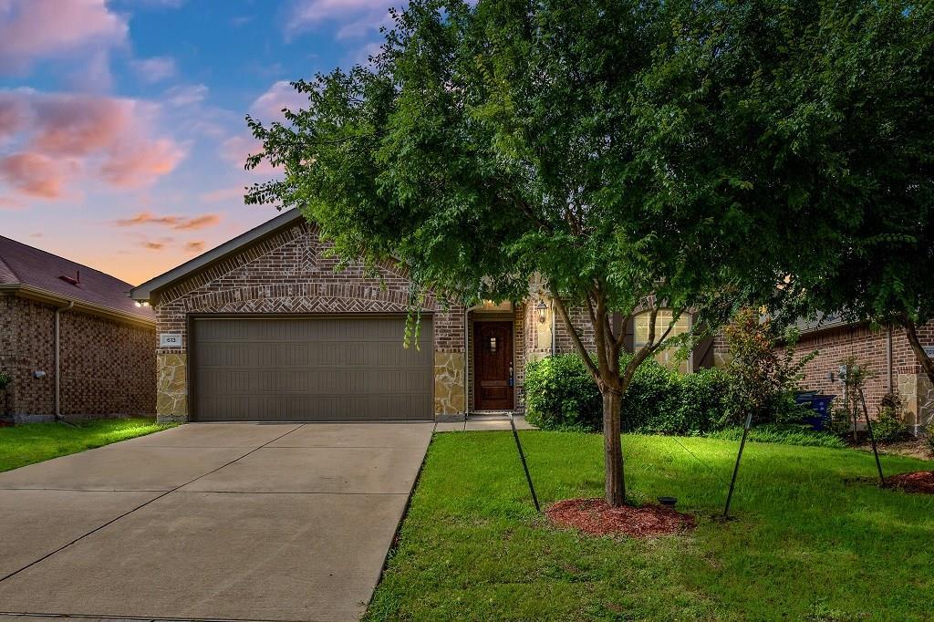 613 Osage Drive - Photo 1