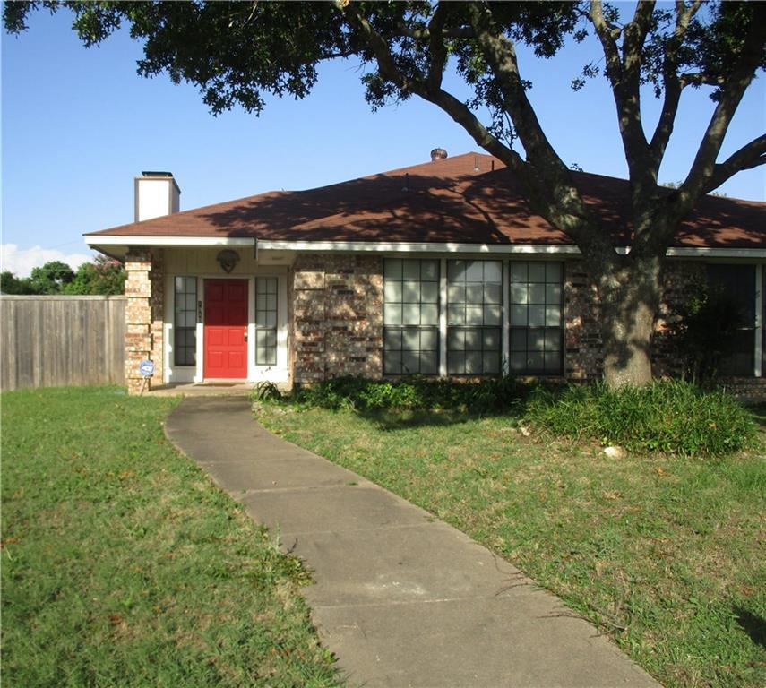 1910 Spindletop Drive - Photo 1