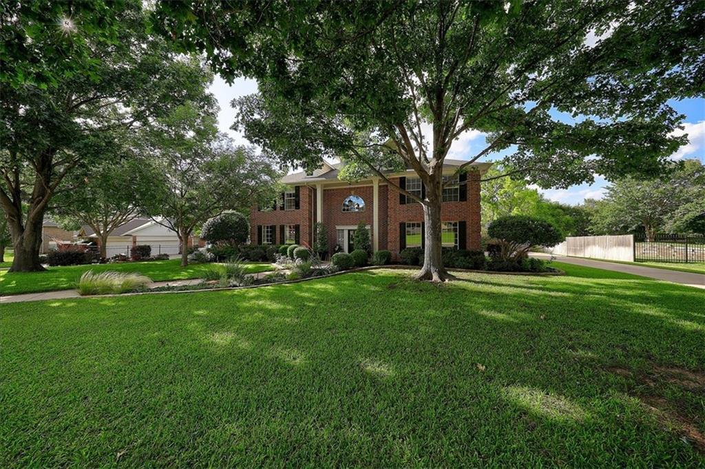 205 Chapel Downs Drive - Photo 1