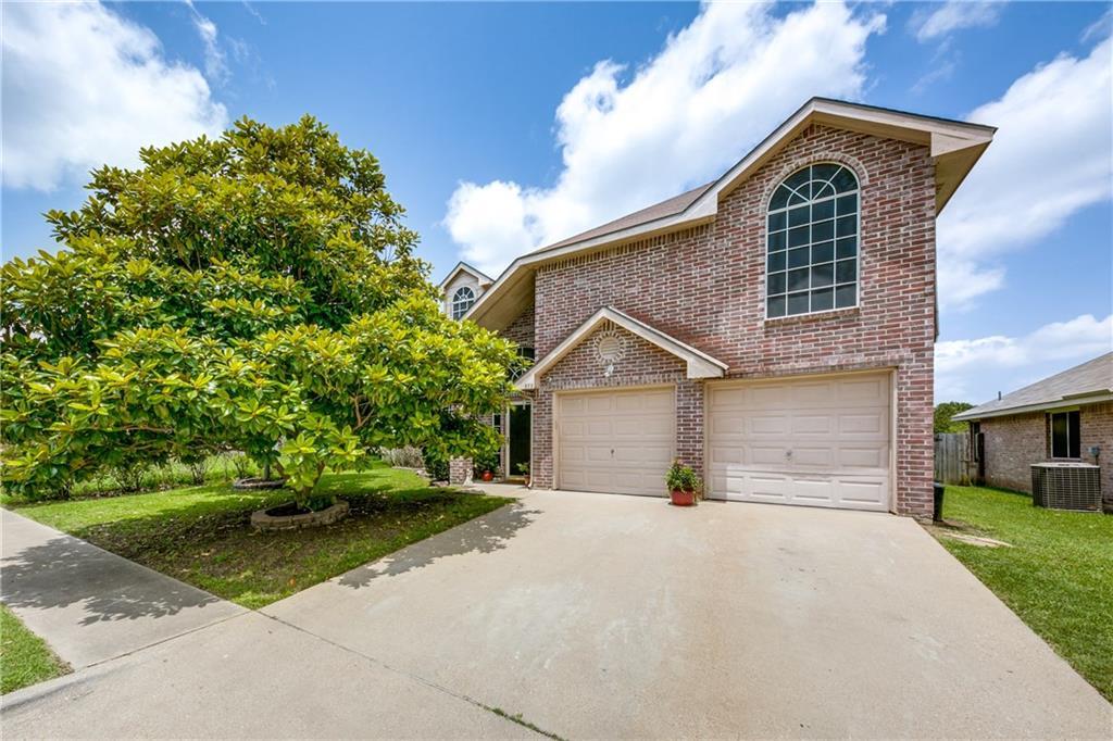 313 Pebblebrook Lane - Photo 1