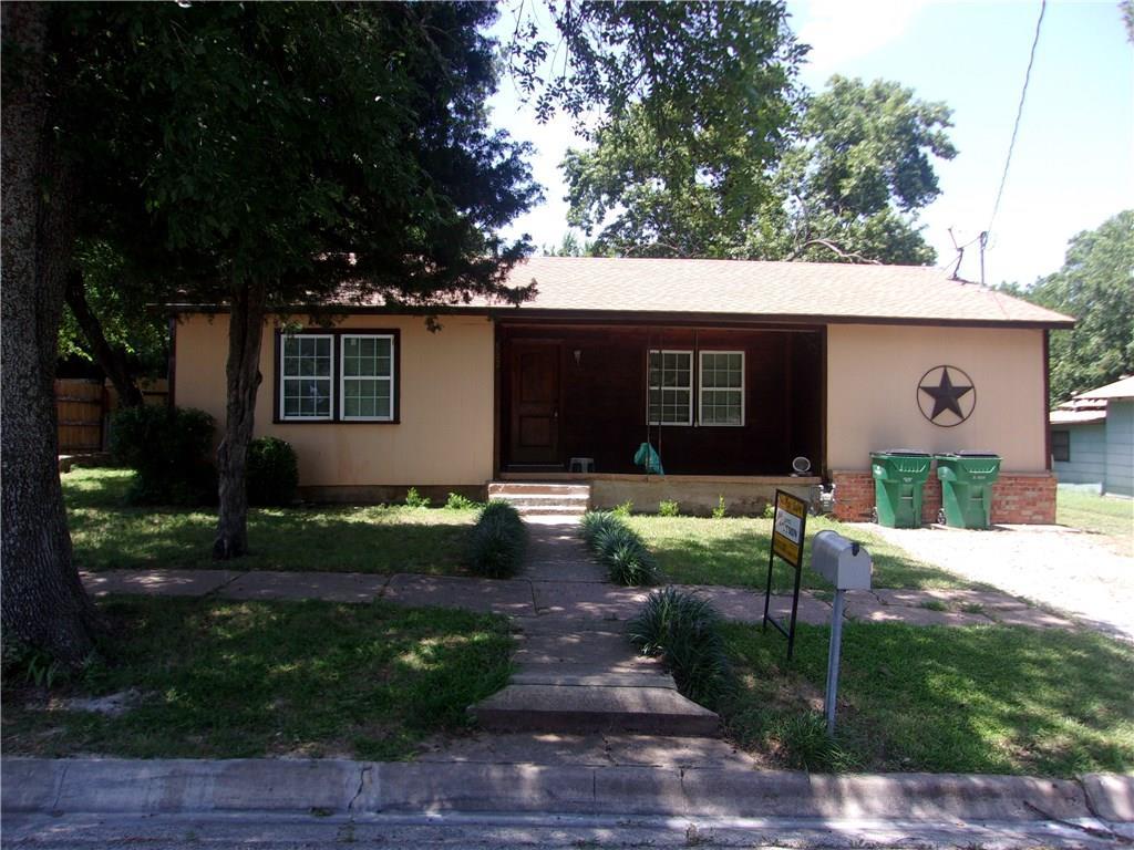502 Cummins Street - Photo 1