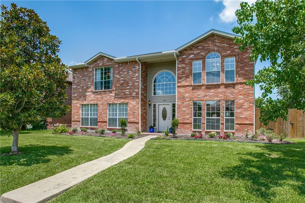 815 Heatherwood Drive - Photo 1