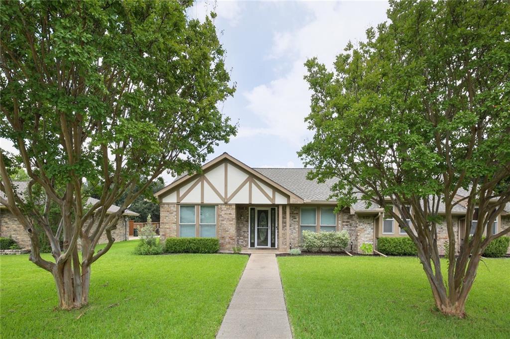 3109 Kingsbridge Drive - Photo 1