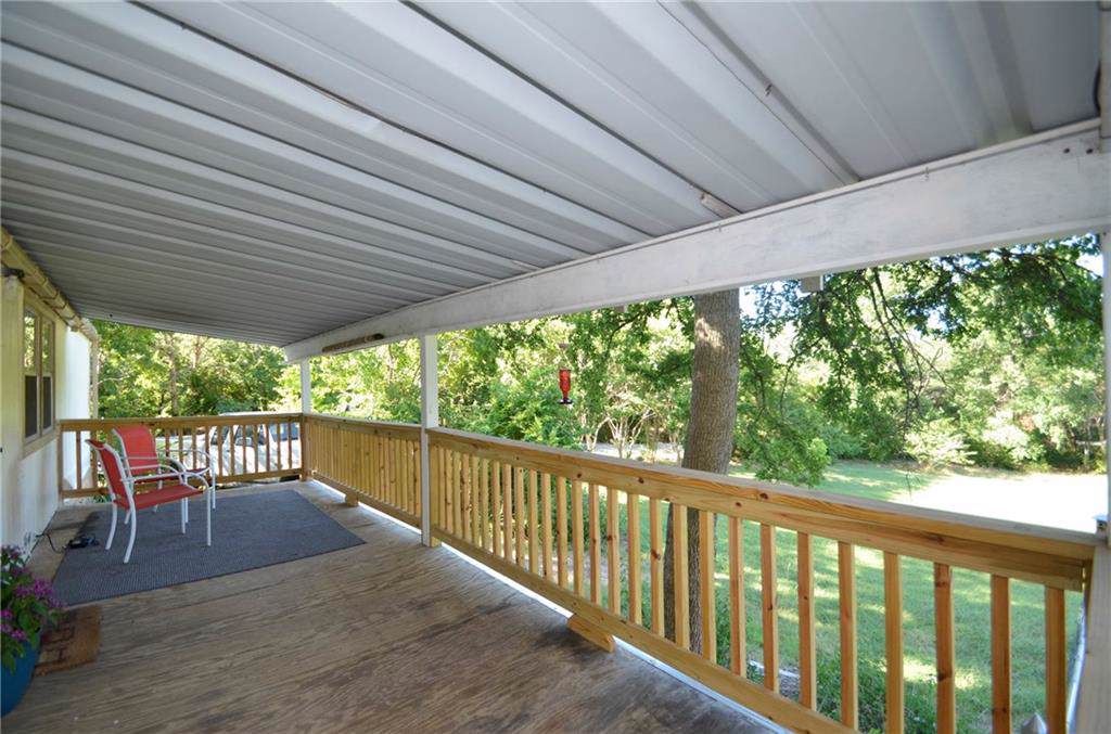 65 Cherokee Boulevard - Photo 1