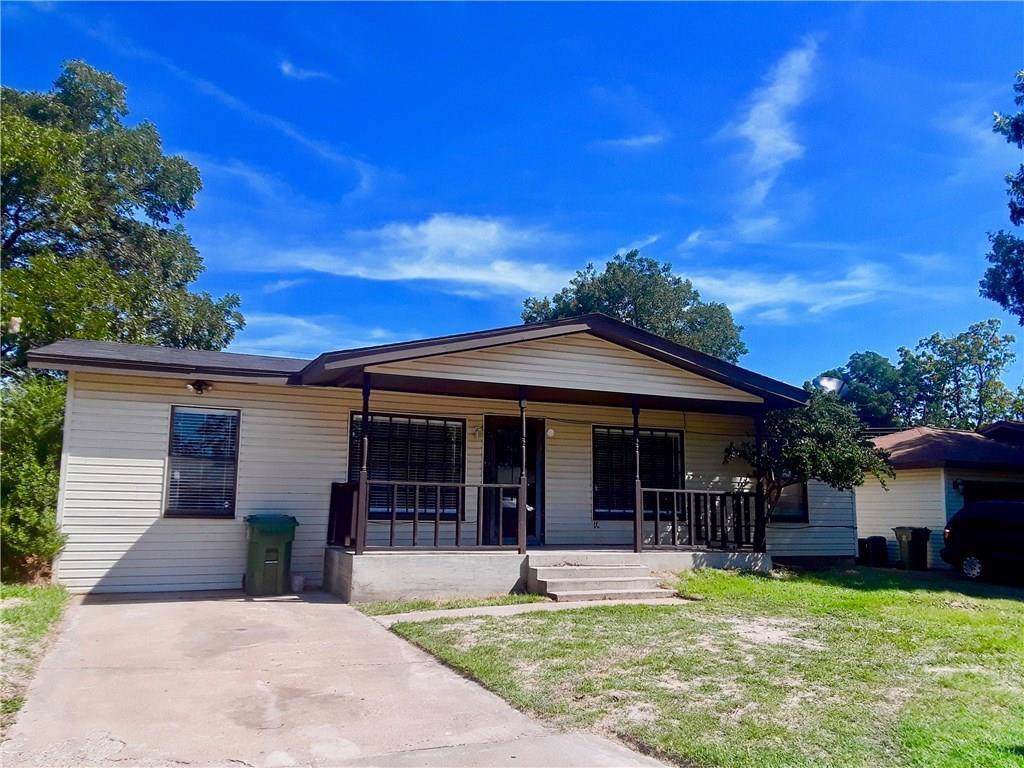 744 Henson Drive - Photo 1