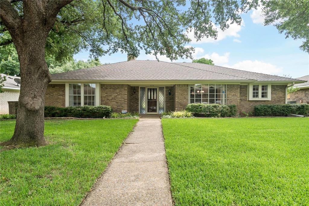 616 Goodwin Drive - Photo 1