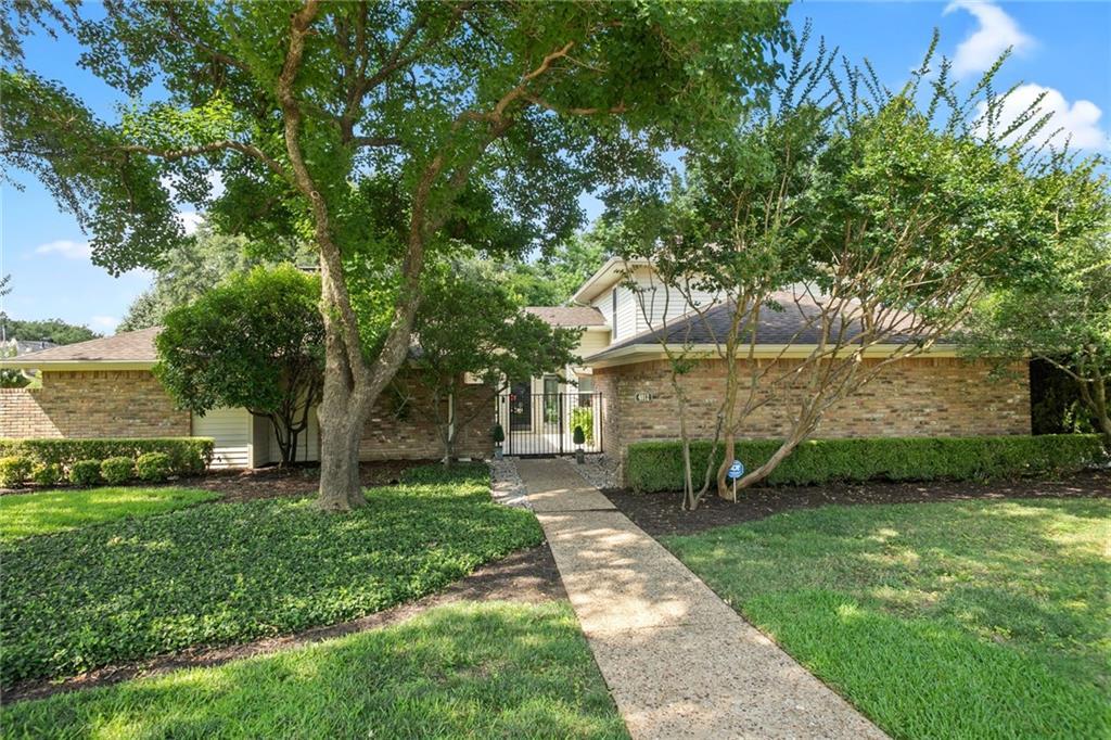 4012 Leon Drive - Photo 1